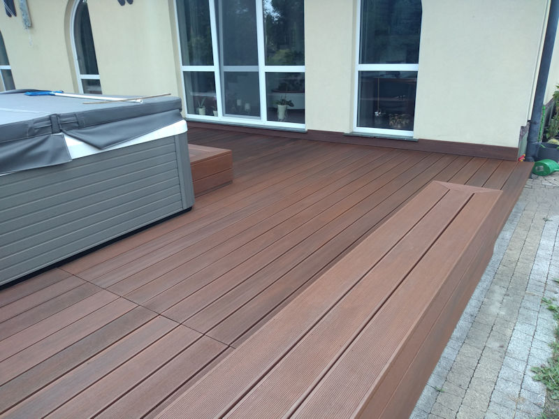 montaz-tarasow-janas-podlogi-krakow — kopia