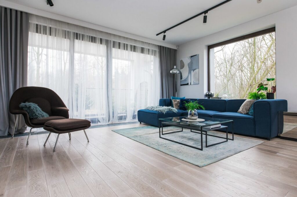 montowanie podlogi krakow wola justowska salon salon