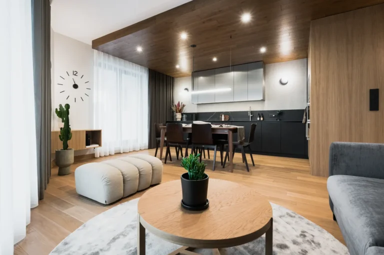 Podloga-drewniana-mieszkanie-w-centrum-Krakowa